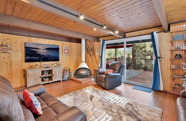 1690 - Catching Serendipity Cabin