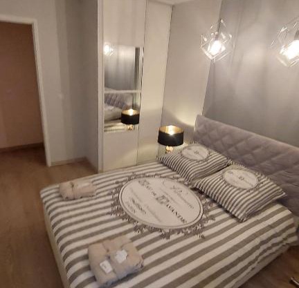 apartment-avenue des Fleurs - NICE 06000