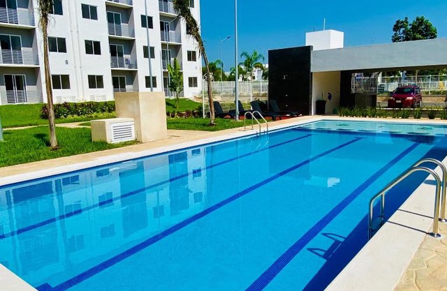 Departamento nuevo, 3 habitaciones, justo en frente de alberca