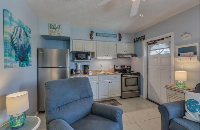 Five Palms Suite 207 - Daily - Weekly - Monthly