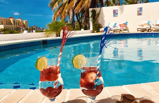 Karibu Aruba Boutique Hotel