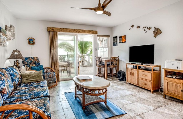 Kona Riviera Villa #104