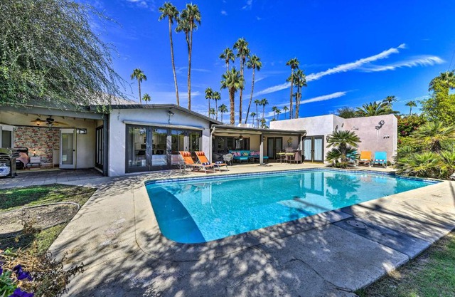 Luxe Palm Springs Home with Backyard Oasis!