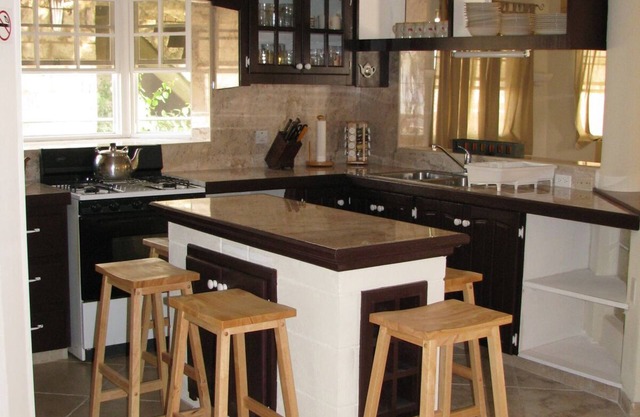 Maya's Bajan Villas - Unit B