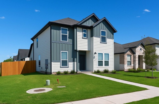 Modern 4BR New Home w Luxury Touches