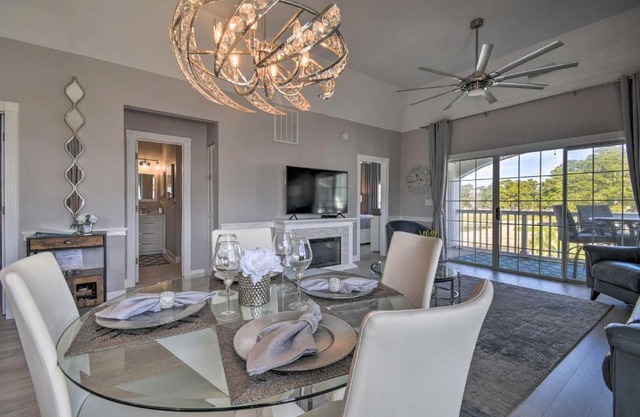 Myrtle Beach Condo Golf Course and Pool View!