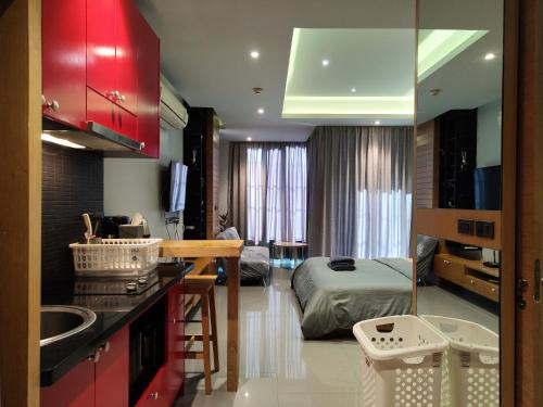 Nai Harn beach - Studio room on 2 floor at ReLife The Windy