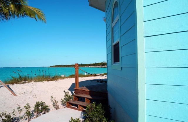 Paradise Bay Bahamas