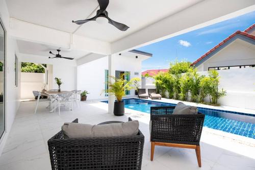 Private Pool Villa Rawai Beach