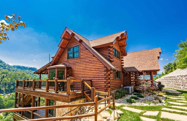 Roaring Fork Lodge