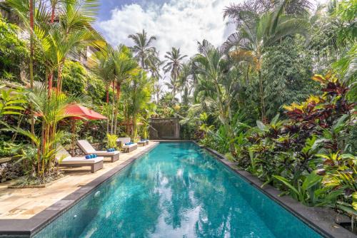 Rouge - Private Villa Sasih Karo