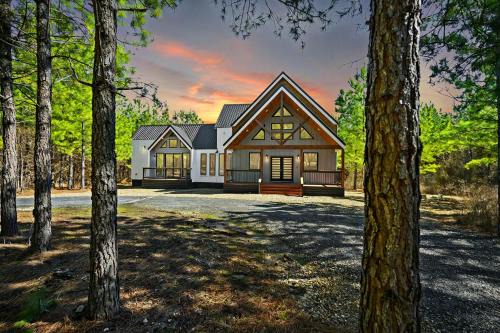 Sugar Bear Den Stay for 10