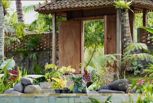 The Manikyang Residence