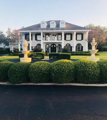 The Plantation House Boutique Inn